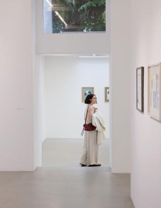 Épargnez le Temps, Vivez la Culture : Pourquoi l’Hôtel Dame des Arts est le Parfait Hôtel au Centre de Paris
