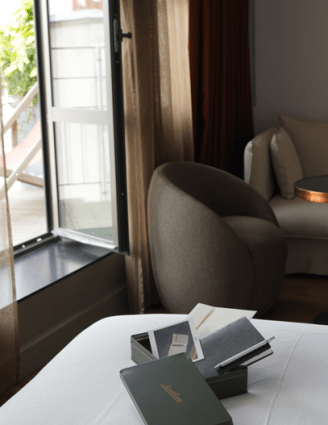 The Art of the Gesture | Montblanc & La Vallée Village