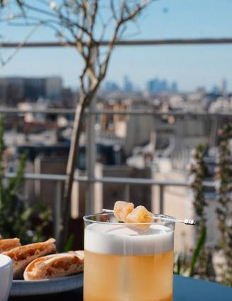 A Rooftop Bar in Paris with a View: Cocktails at Dame des Arts