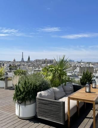 Hôtel Dame des Arts : l’adresse de la série Emily in Paris dans la vraie vie