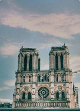 Hotel Dame des Arts - City Guide - Notre-Dame Cathedral