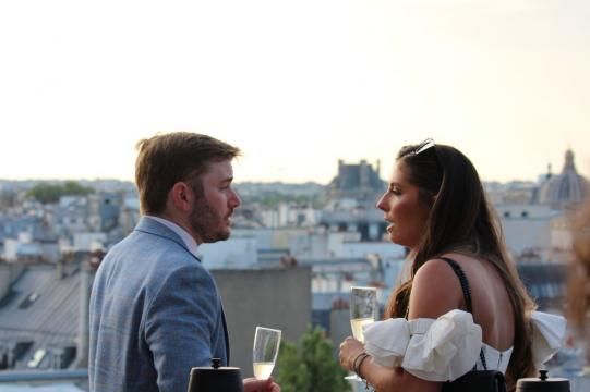 Hotel Dame des Arts - Dame en scène